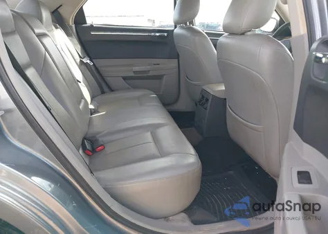 2007 Chrysler 300 Touring из США, поврежденный, VIN 2C3KA53G37H892024